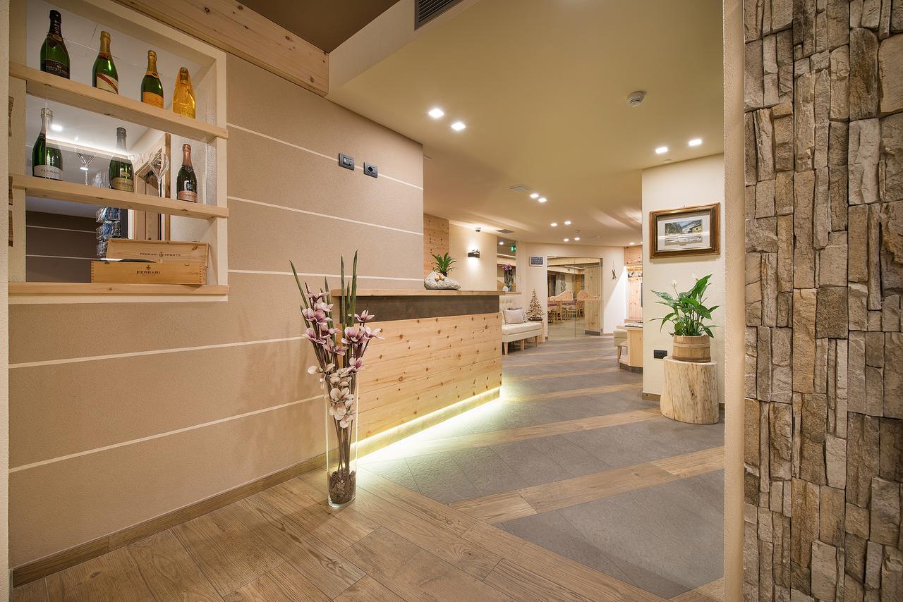 Hotel Silvestri 리비뇨 외부 사진